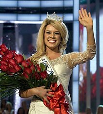 "Мисс Америка 2011" стала 17-летняя блондинка