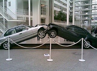 Mercedes vs BMW