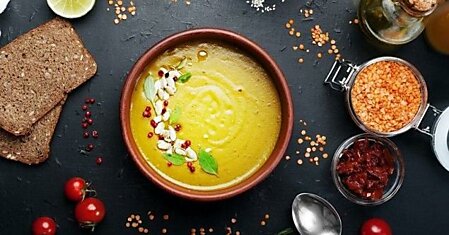 Как готовит суп с чечевицей именитый повар