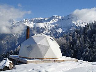 Уникальный эко-палатка в горах Швейцарии