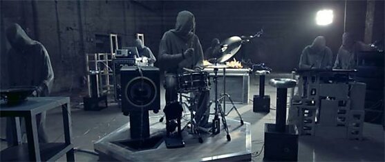 Музыка + физический эксперимент = музыкальное видео Cymatics