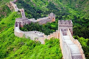 Конец Великой китайской стены (3 фотографии)