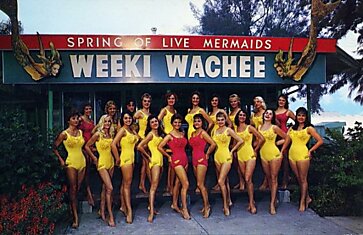 Парк развлечений Weeki Wachee Springs во Флориде: подводное шоу настоящих русалок