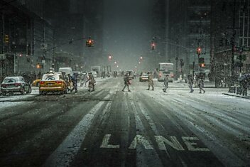 Улица в снегопад