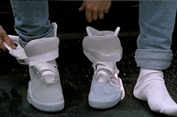 Nike официально подтвердила выпуск самозашнуровывающихся кроссовок
