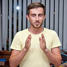 Александр Борисенко : «По сути, я не продаю товар, а делюсь эмоцией»