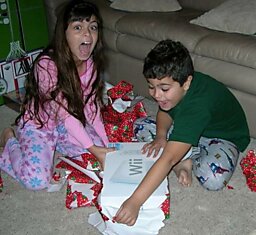 Реакция детей на подарки (25 фото)