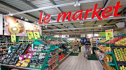 Во Франции супермаркетам запретили выбрасывать еду. А у нас такое прокатило бы?