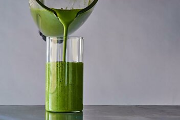 Держим вес под контролем: СУПЕР полезный зеленый коктейль