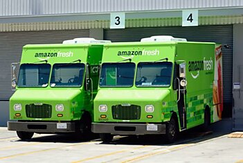 Amazon тестирует новую систему доставки: грузовики с 3D принтером на борту