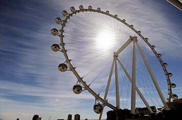 Самое большое в мире колесо обозрения в Лас-Вегасе