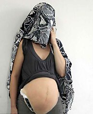 Беременная контрабандистка