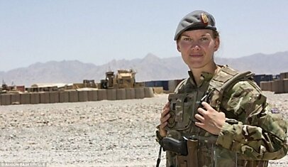 Женщины-военнослужащие в Афганистане