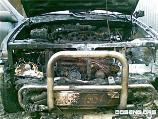 Сожгли машину (3 фотографии)