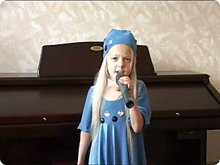 Анастасия Петрик - победительница детской Новой Волны 2010