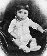 Адольф Гитлер  в молодости