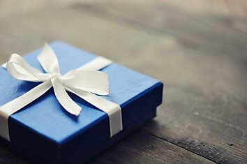 Почему мы, выбирая подарок, редко «попадаем» в желания наших близких