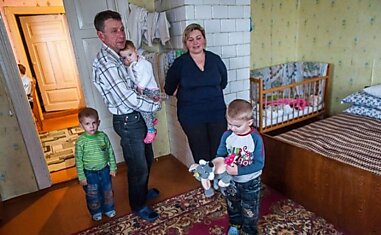 Как живет белорусская многодетная семья в деревне