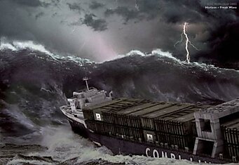 Корабли борятся со штормом