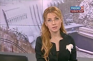 Телеведущие РБК VS Россия 24
