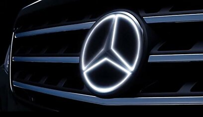 Mercedes-Benz подсветил свою эмблему