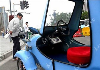 Zhang Haiting самолично построил электромобиль.