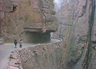 Туннель Guoliang в горах Taihang, Китай