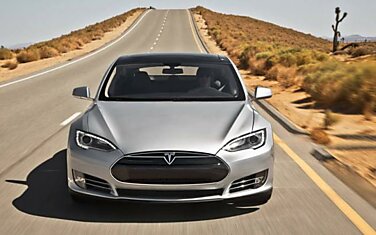 Tesla увеличила запас хода Model S 100D и динамику P100D