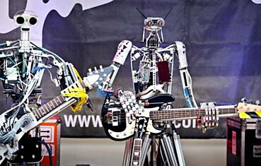 Роботы, которые скользят, ползают, летают и даже играют рок