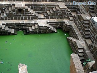 Индийский колодец Chand Baori 16 фото