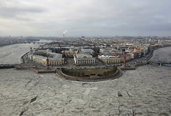 ВЕСЕННИЙ ПЕТЕРБУРГ