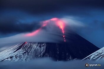 Извержение вулкана Ключевская сопка (6 фото)