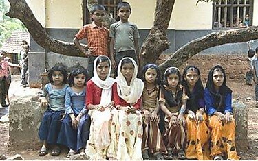 В Индии найдена деревня близнецов