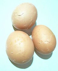 Креативный способ раскраски яиц на Пасху