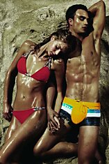 Реклама пляжной коллекции John Galliano весна/лето 2011