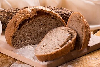 Как испечь хлеб хозяйке, что с дрожжами не в ладу