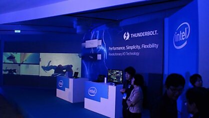Intel показала "самую быструю флешку в мире"