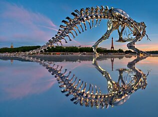 Скульптура динозавра Тиранозавр Рекс в реальный размер который он имел при жизни
