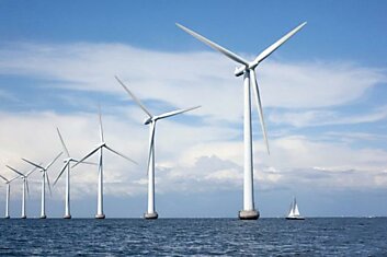 Энергия ветра, генерирующая электроток на удаленных от берега ветряных станциях Дании