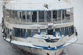 Фотографии затонувшего теплохода «Булгария»