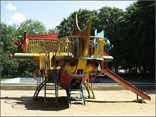Детская площадка в городе Хмельницком