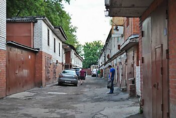 Молодой житель Белоруссии за 600 долларов снимал гараж в Москве