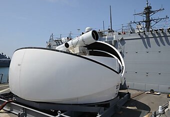 ВМС США вооружились лазерной пушкой
