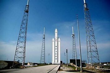Ракета Falcon Heavy позволит достичь людям Марса и вернуться домой
