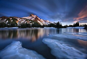 Автор работ Marc Adamus