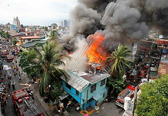 Крупный пожар в Маниле