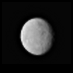 Межпланетный зонд Dawn прислал новые фотографии карликовой планеты Цереры