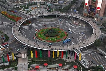 Китайский пешеходный мост (6 фото)