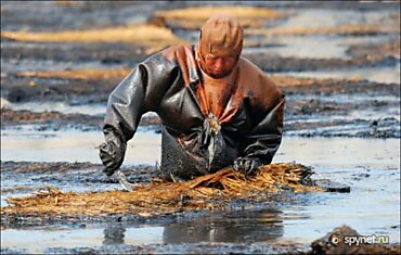 Китайцы борятся с нефтью (36 фото)