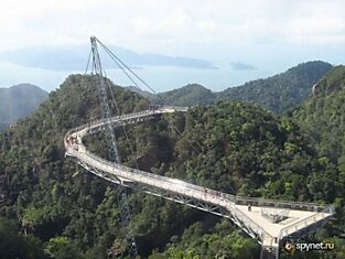 Небесный мост в Малазии (20 фото)